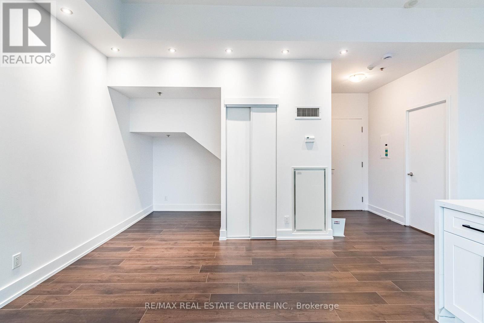 Uph 11 - 21 Nelson Street, Toronto, Ontario  M5V 1T8 - Photo 14 - C13650068