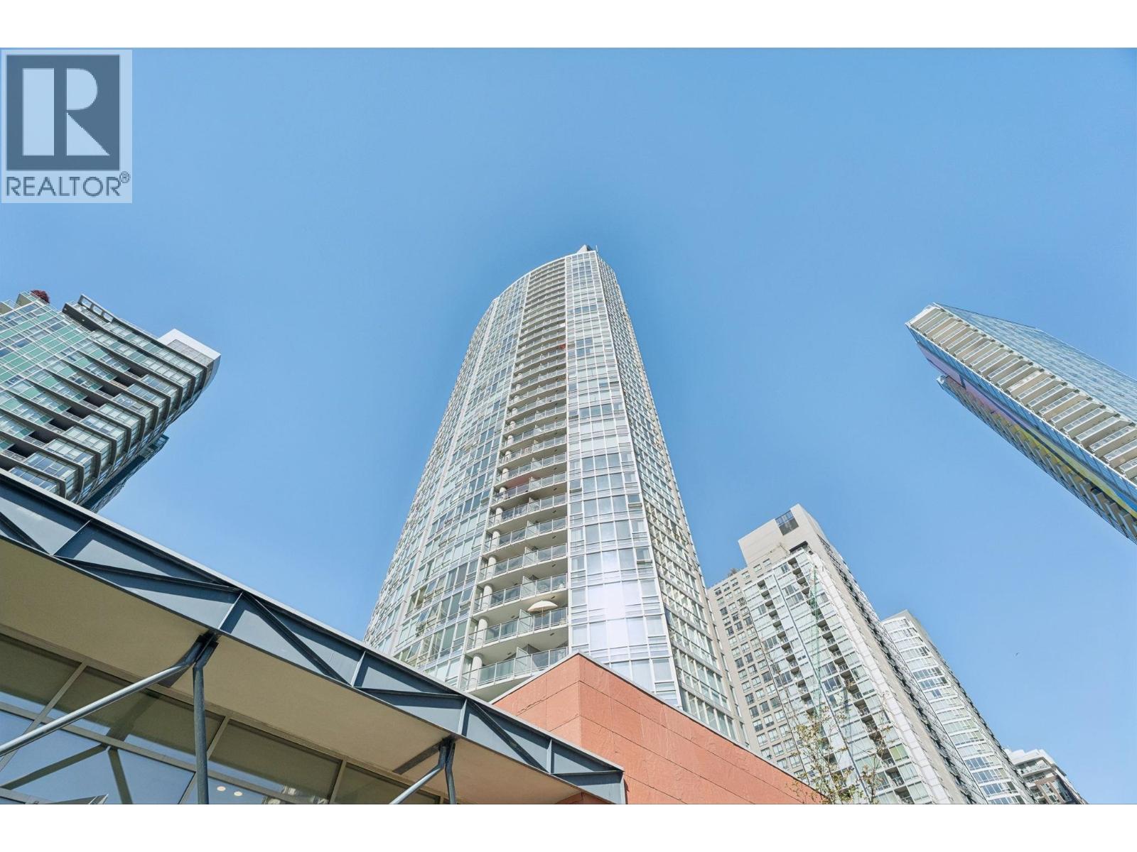 908 1408 STRATHMORE MEWS, Vancouver, British Columbia