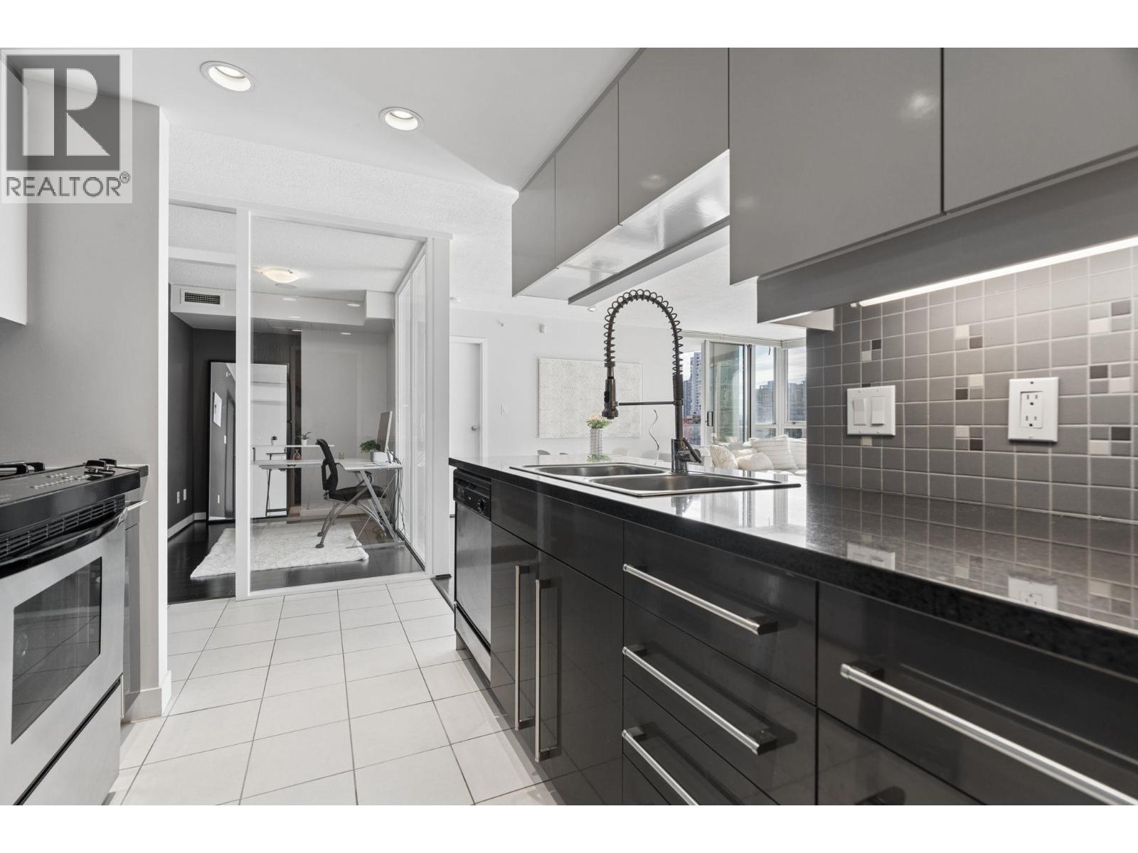 908 1408 Strathmore Mews, Vancouver, British Columbia  V6Z 3A9 - Photo 14 - R3153371