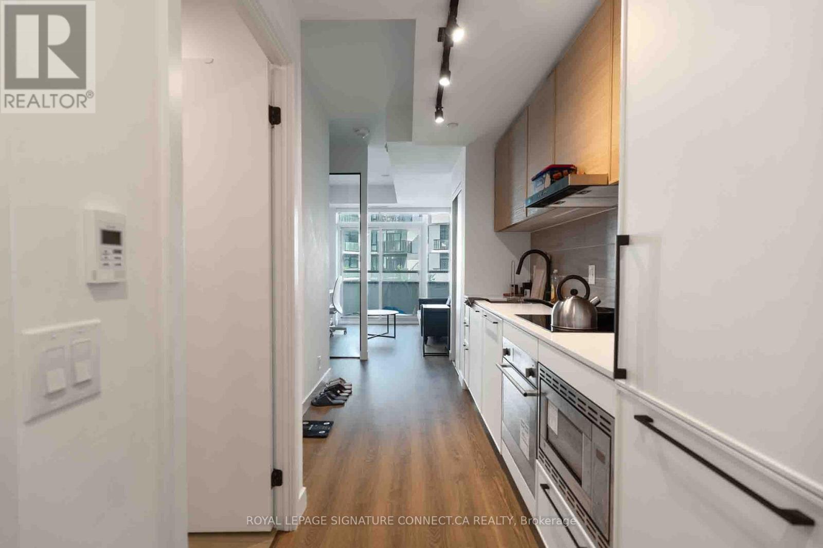 503 - 1050 Eastern Avenue, Toronto, Ontario  M4L 0B7 - Photo 5 - E13649932