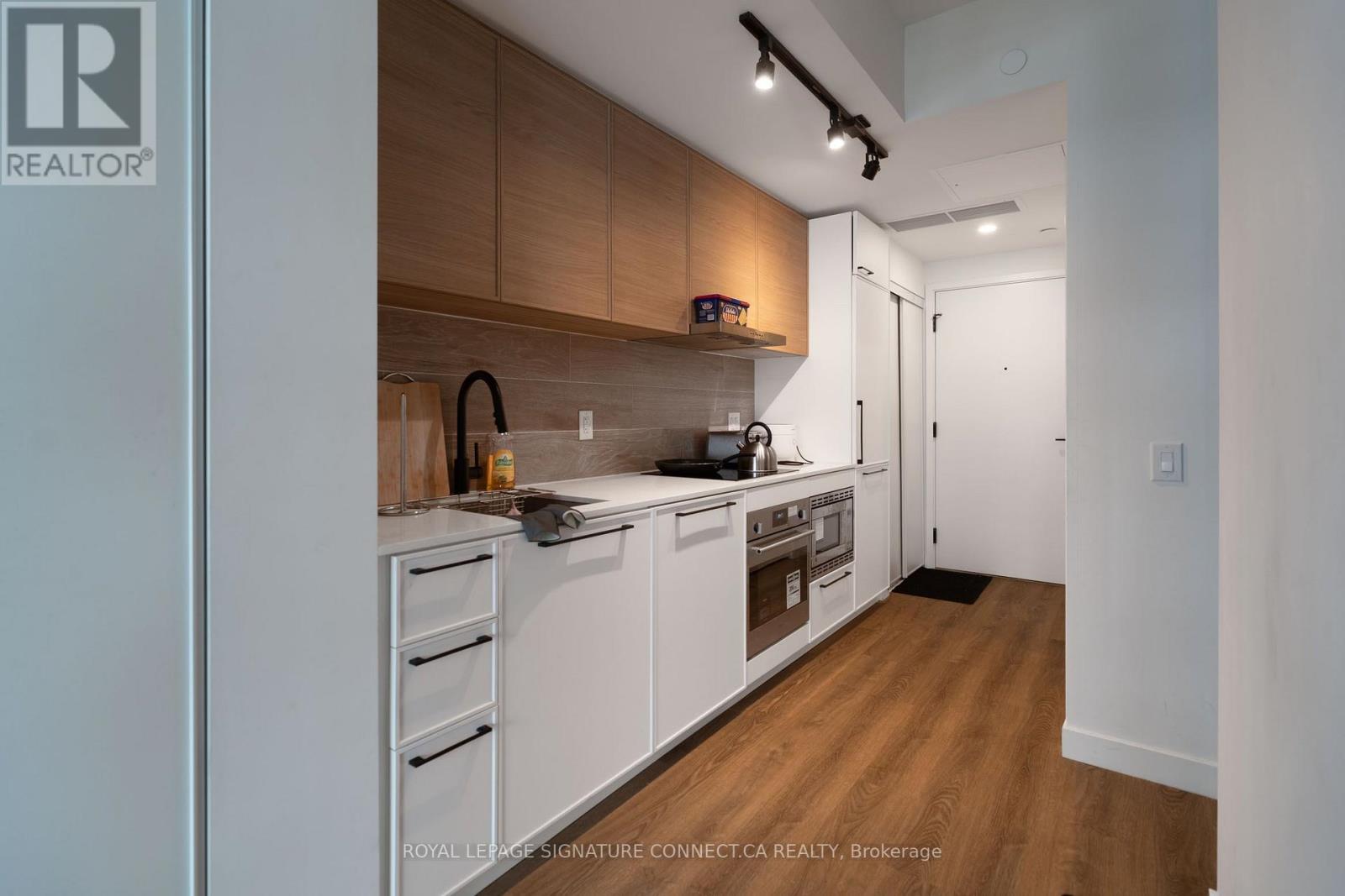 503 - 1050 Eastern Avenue, Toronto, Ontario  M4L 0B7 - Photo 6 - E13649932