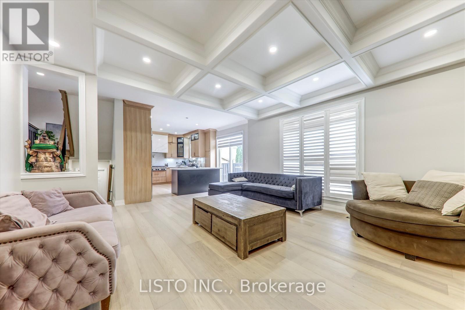 65 Warbler Circle, Toronto, Ontario  M1X 1V5 - Photo 15 - E13649968