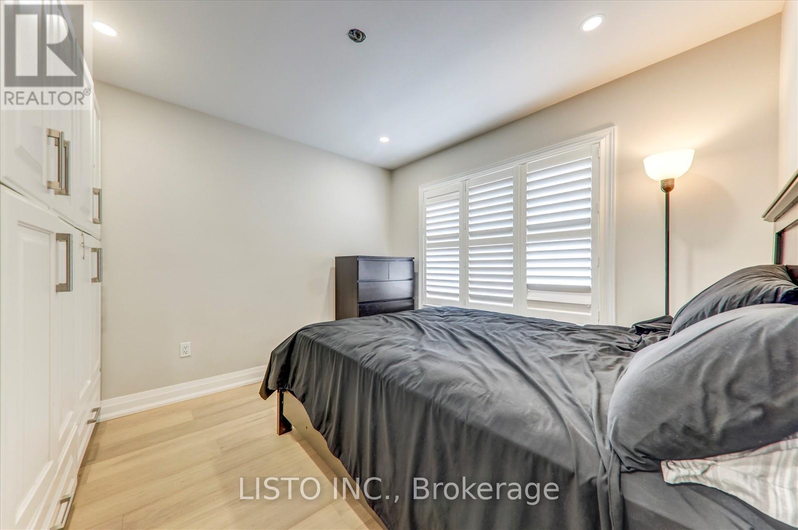 65 Warbler Circle, Toronto, Ontario  M1X 1V5 - Photo 28 - E13649968