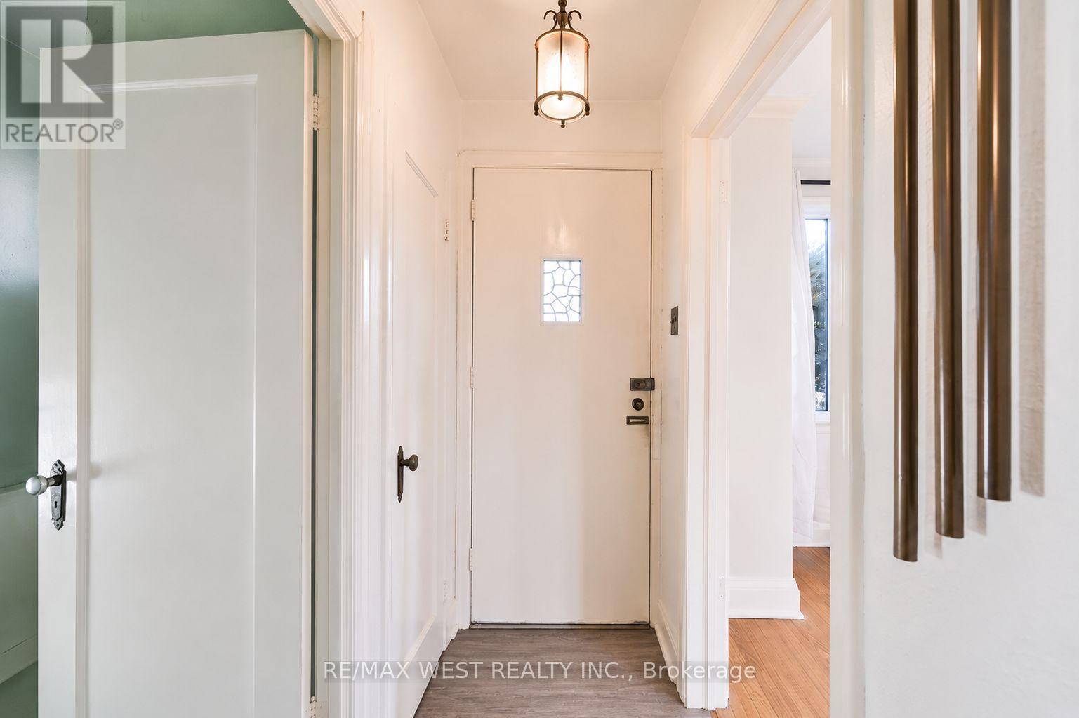 5 Dieppe Road S, Toronto, Ontario  M4J 2K8 - Photo 6 - E13650032