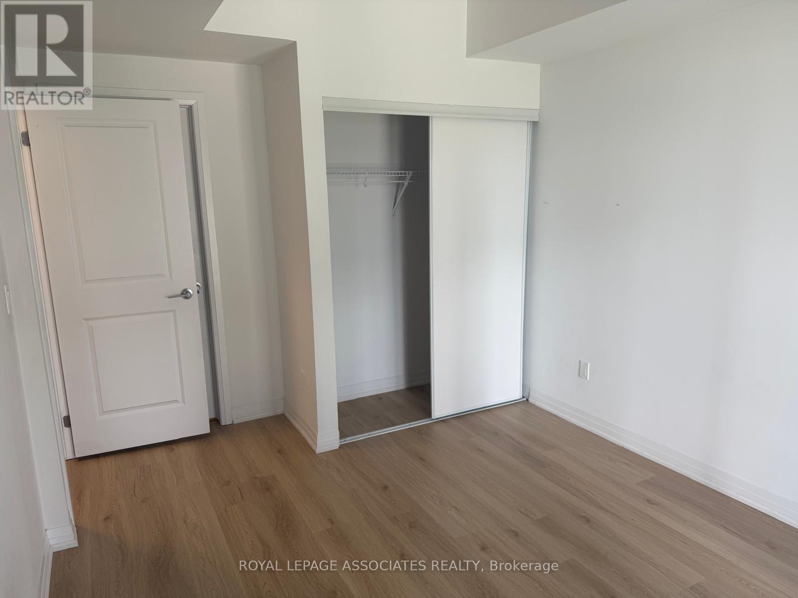 1013 - 2635 William Jackson Drive, Pickering, Ontario  L1X 0L5 - Photo 10 - E13650050