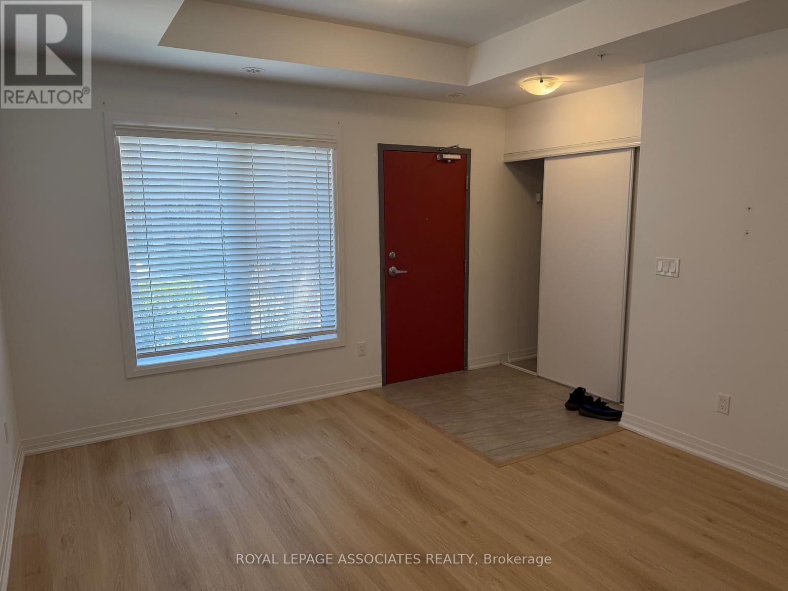 1013 - 2635 William Jackson Drive, Pickering, Ontario  L1X 0L5 - Photo 2 - E13650050