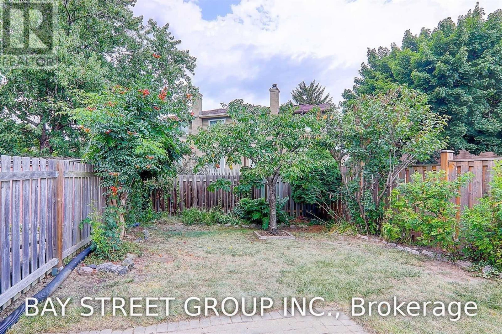 8 James Park Square, Toronto, Ontario M1V 2E6 - Photo 31 - E13650086