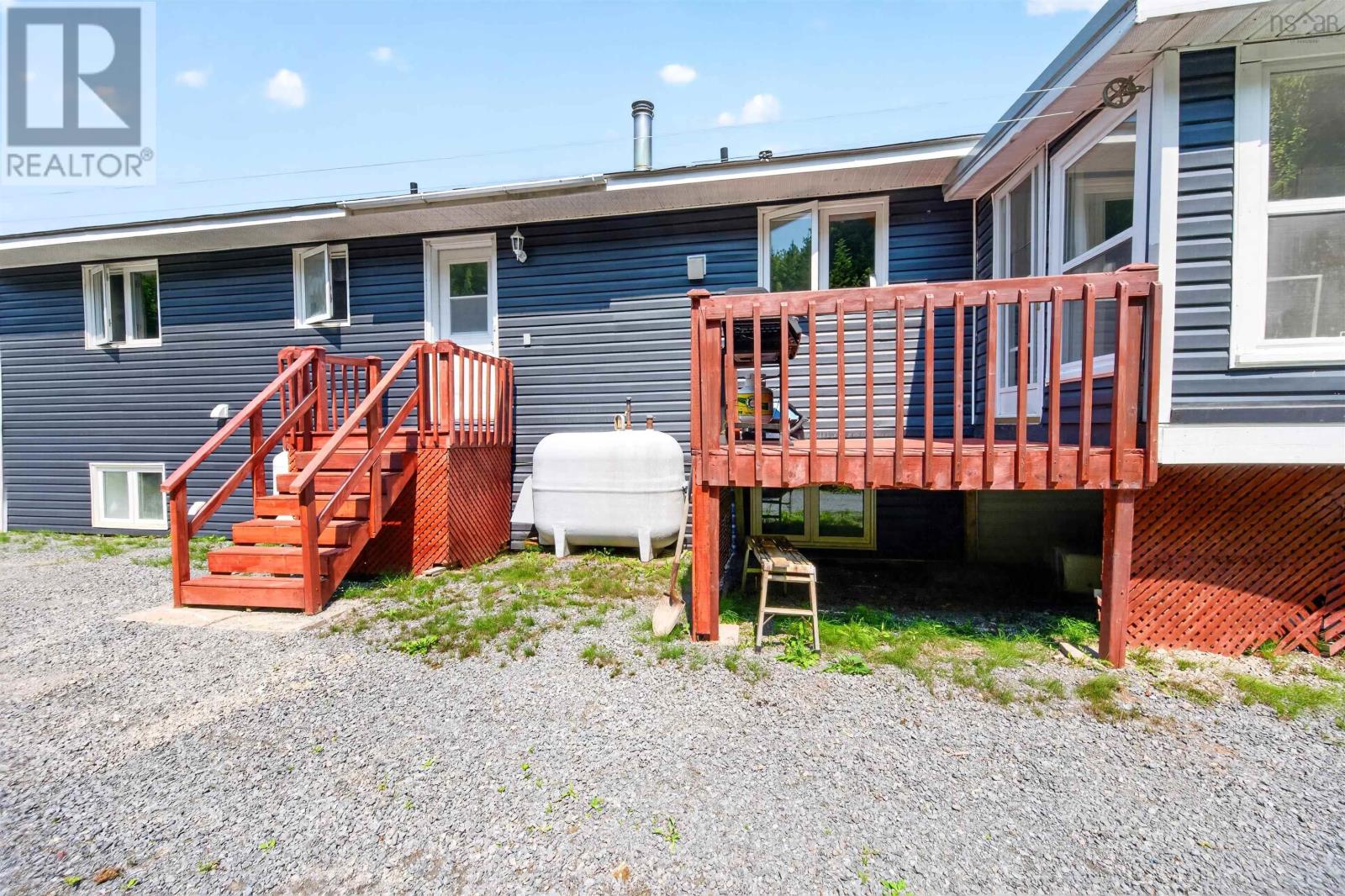 22163 Highway 7, Sheet Harbour, Nova Scotia  B0J 3B0 - Photo 11 - 202619935
