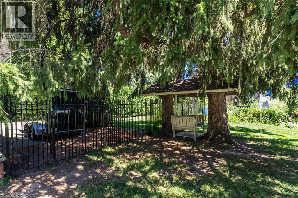 21 Kerman Avenue, Grimsby, Ontario  L3M 3W3 - Photo 35 - 40852583