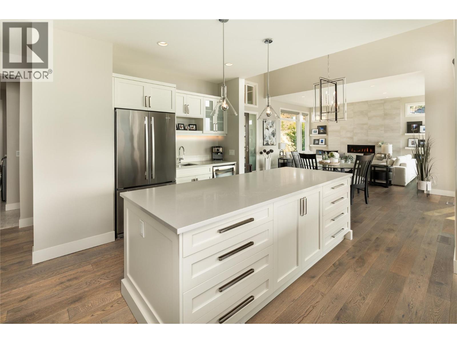 3320 Acacia Lane, Kelowna, British Columbia  V1V 3G1 - Photo 31 - 10395353