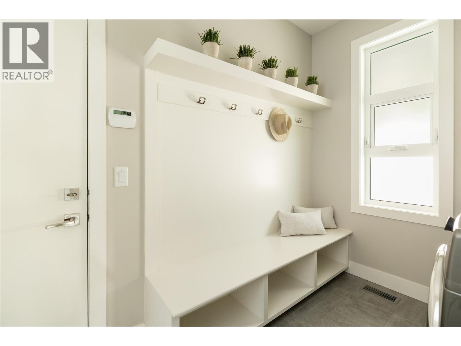 3320 Acacia Lane, Kelowna, British Columbia  V1V 3G1 - Photo 58 - 10395353