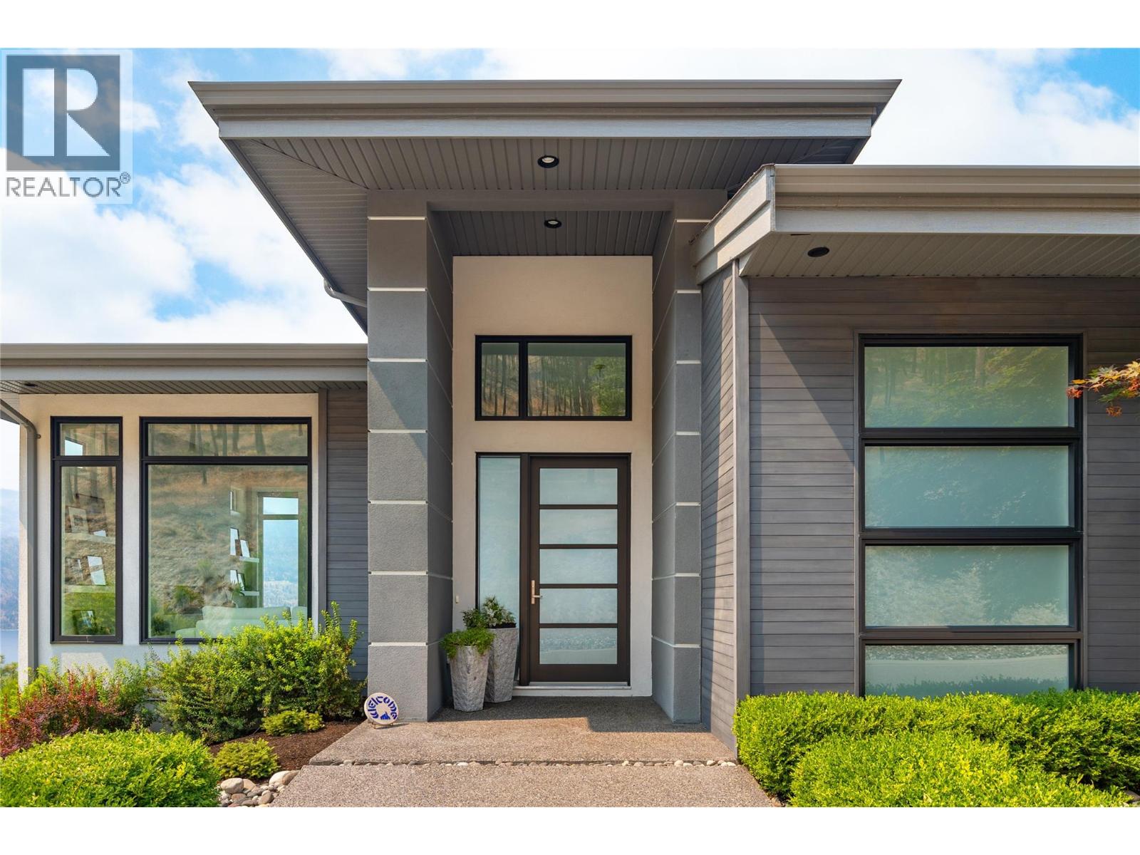 3320 Acacia Lane, Kelowna, British Columbia  V1V 3G1 - Photo 22 - 10395353