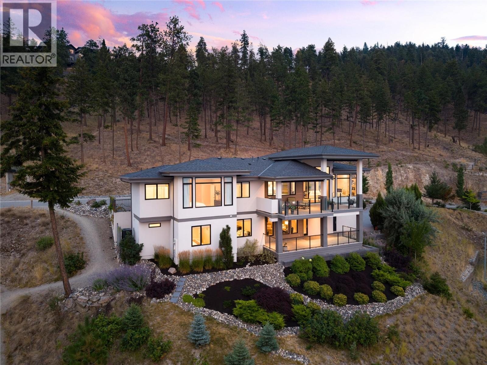 3320 Acacia Lane, Kelowna, British Columbia  V1V 3G1 - Photo 14 - 10395353
