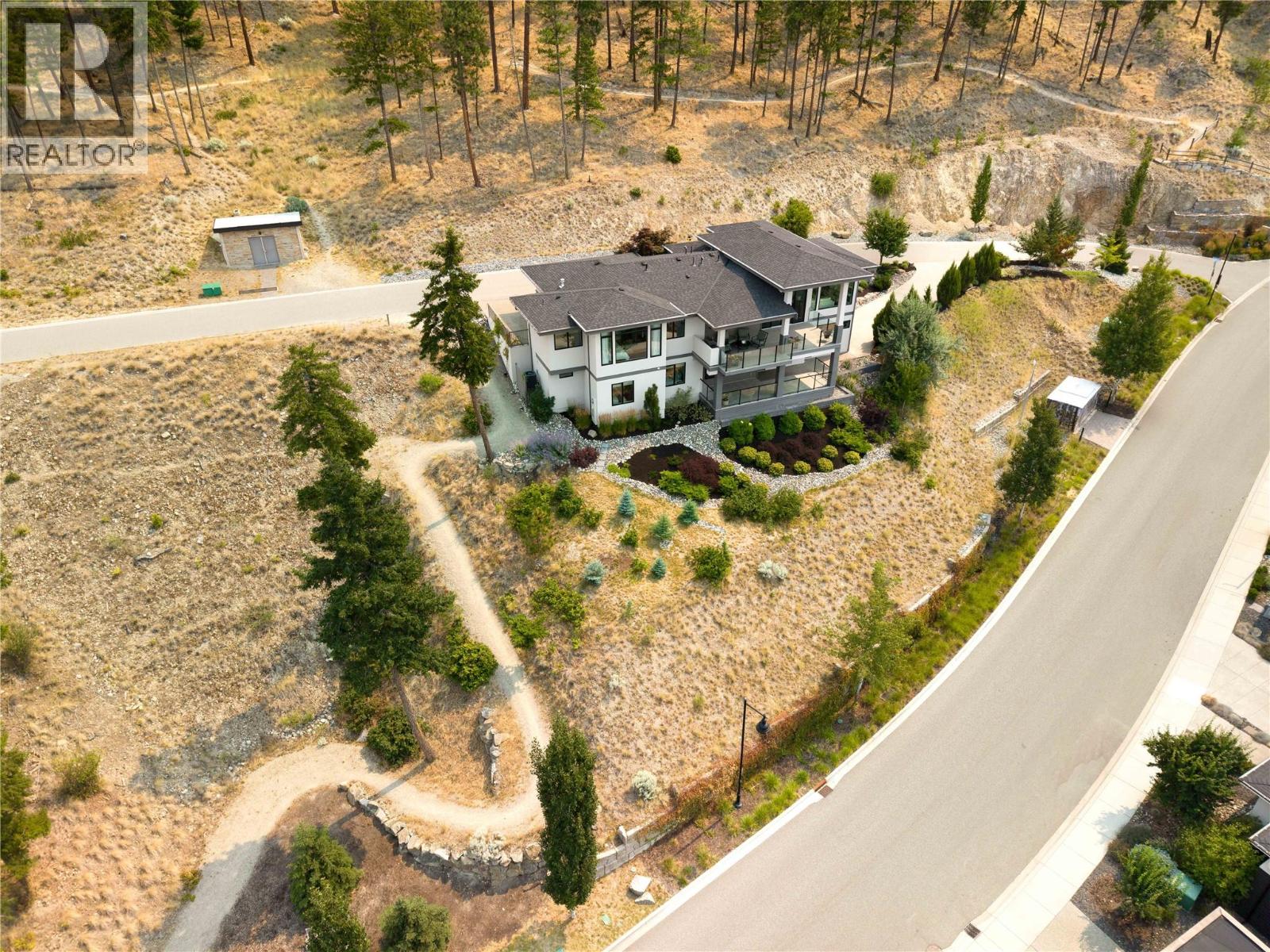 3320 Acacia Lane, Kelowna, British Columbia  V1V 3G1 - Photo 15 - 10395353
