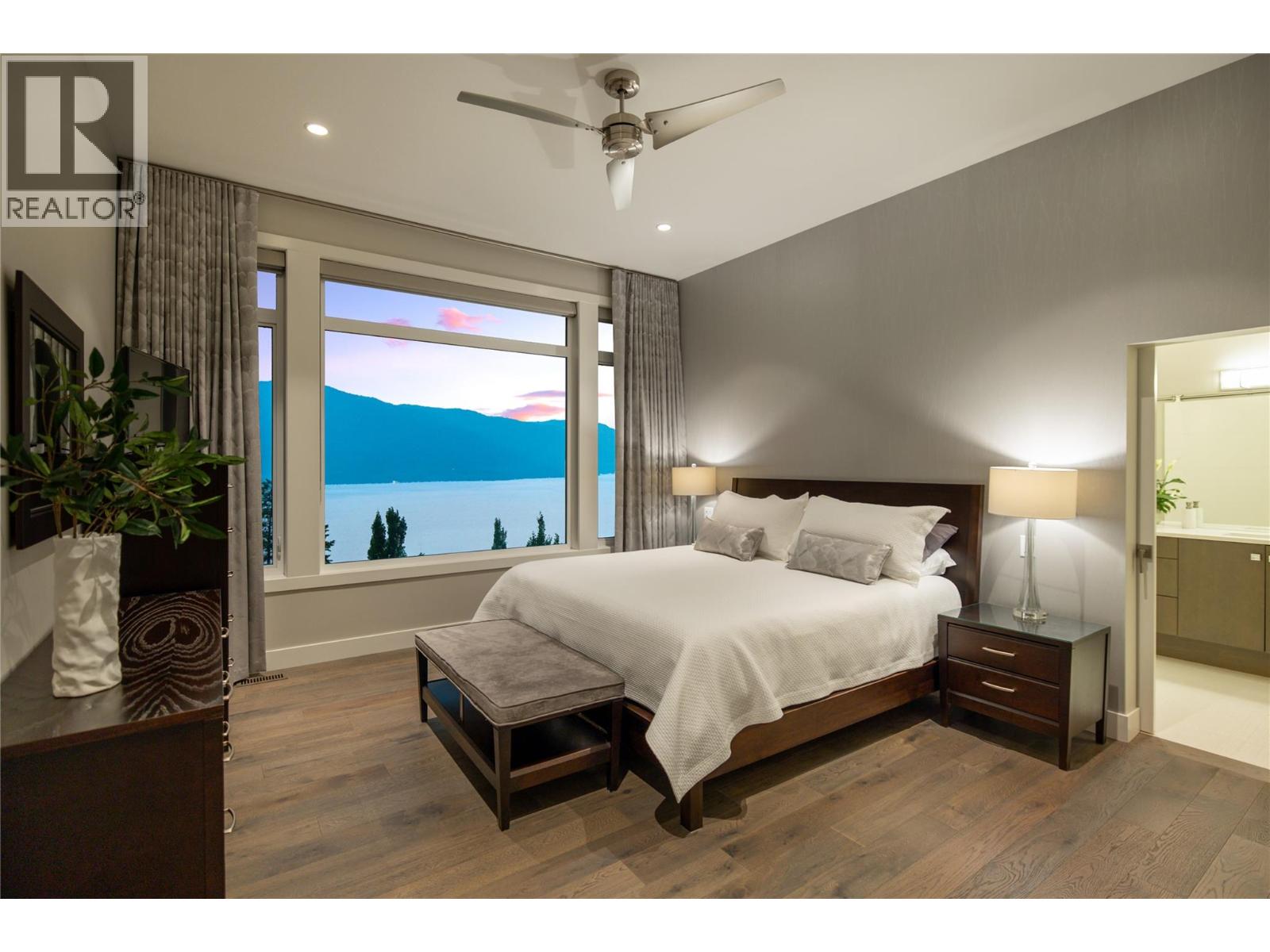 3320 Acacia Lane, Kelowna, British Columbia  V1V 3G1 - Photo 48 - 10395353