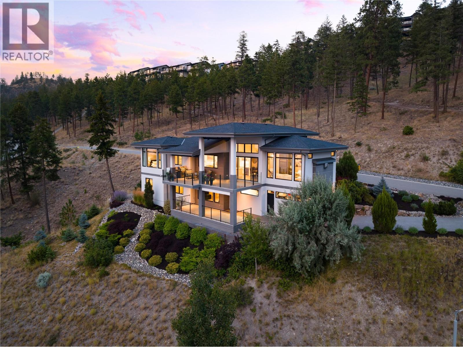 3320 Acacia Lane, Kelowna, British Columbia  V1V 3G1 - Photo 81 - 10395353