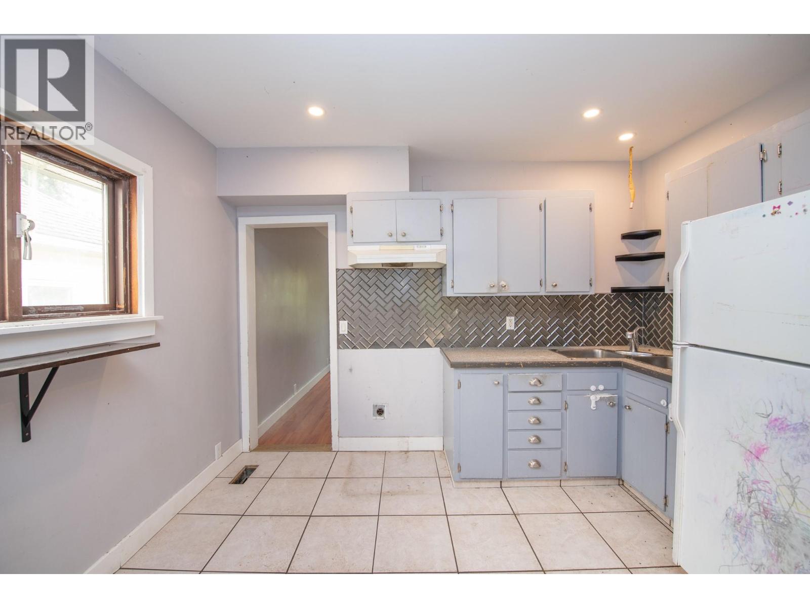 3007 38 Street, Vernon, British Columbia  V1T 6H7 - Photo 21 - 10397043