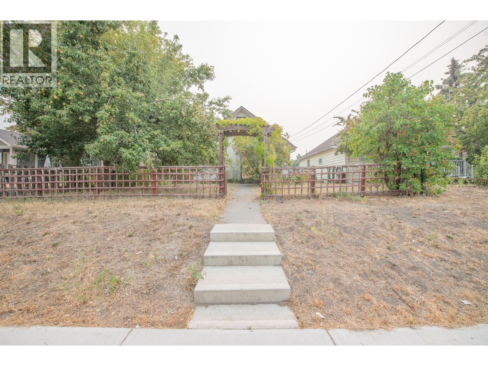 3007 38 Street, Vernon, British Columbia  V1T 6H7 - Photo 48 - 10397043
