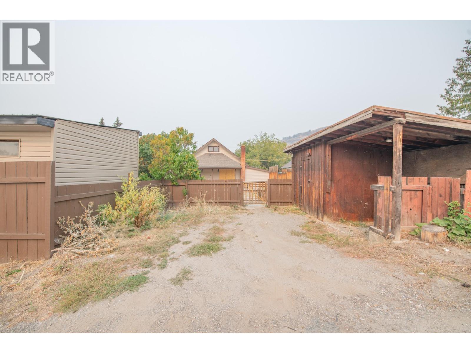 3007 38 Street, Vernon, British Columbia  V1T 6H7 - Photo 40 - 10397043