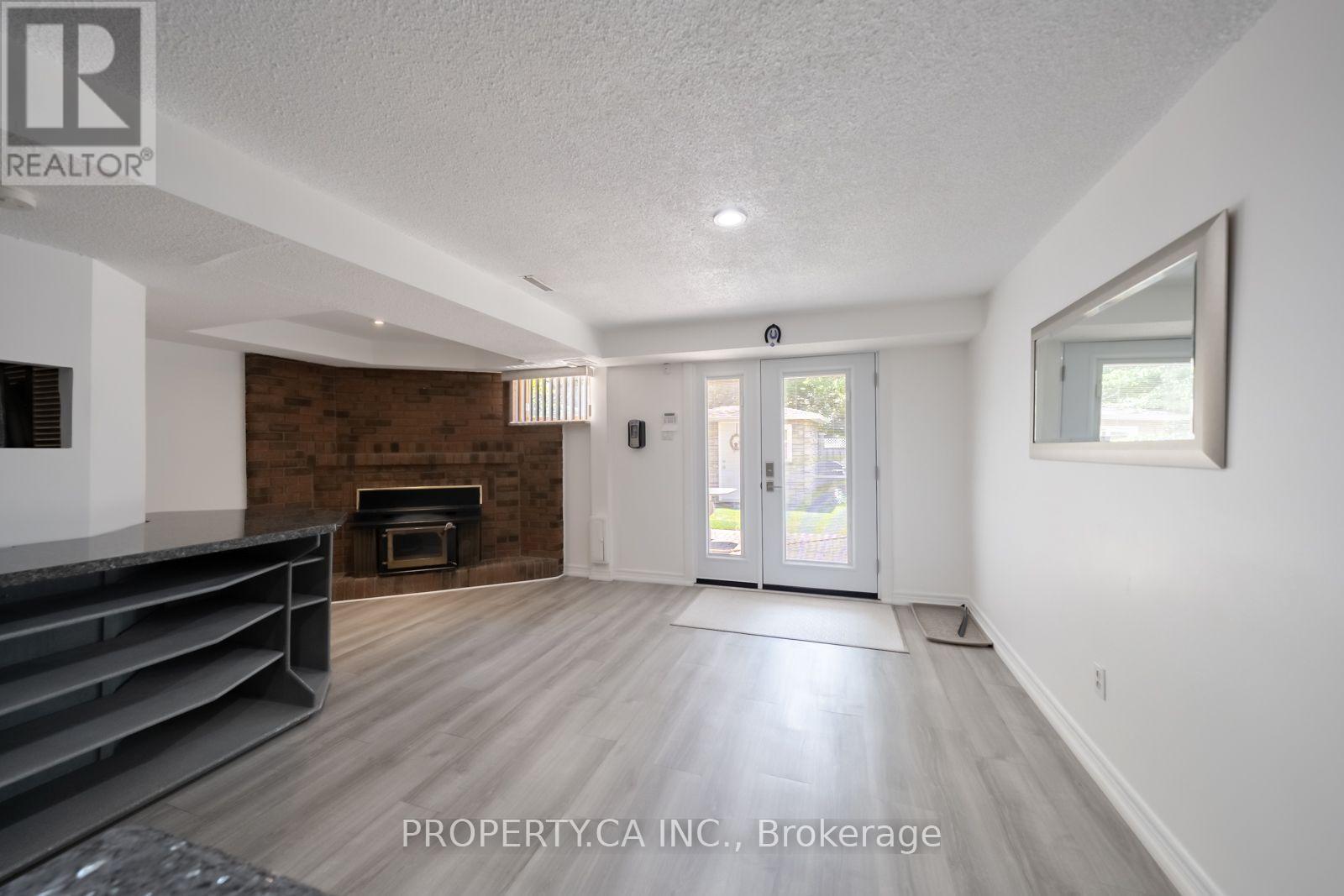 17 Boyne Highlands Court, Vaughan (Glen Shields), Ontario  L4K 1K4 - Photo 24 - N13649878