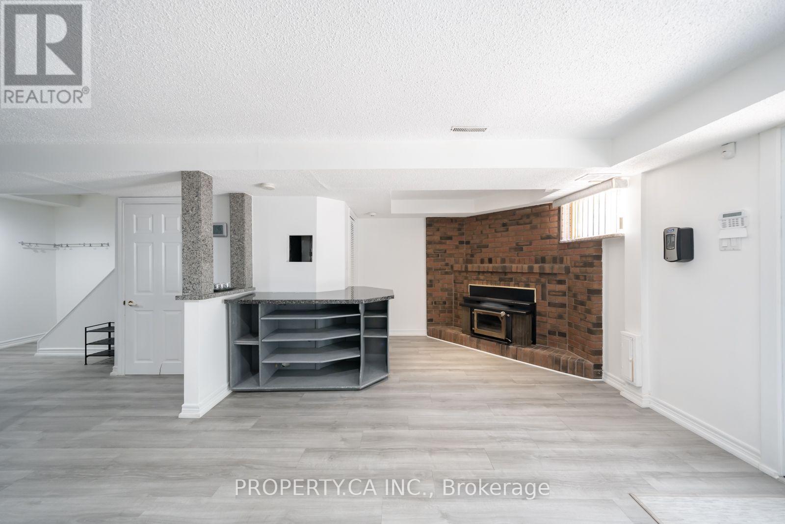 17 Boyne Highlands Court, Vaughan (Glen Shields), Ontario  L4K 1K4 - Photo 28 - N13649878