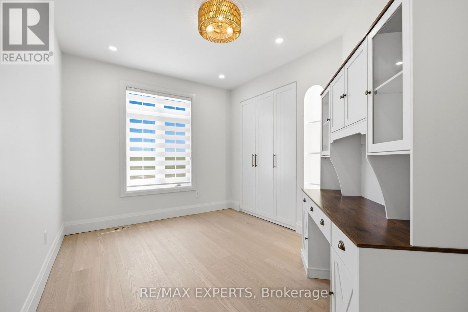 12 Valley Point Crescent, King, Ontario  L7B 0B7 - Photo 28 - N13649900