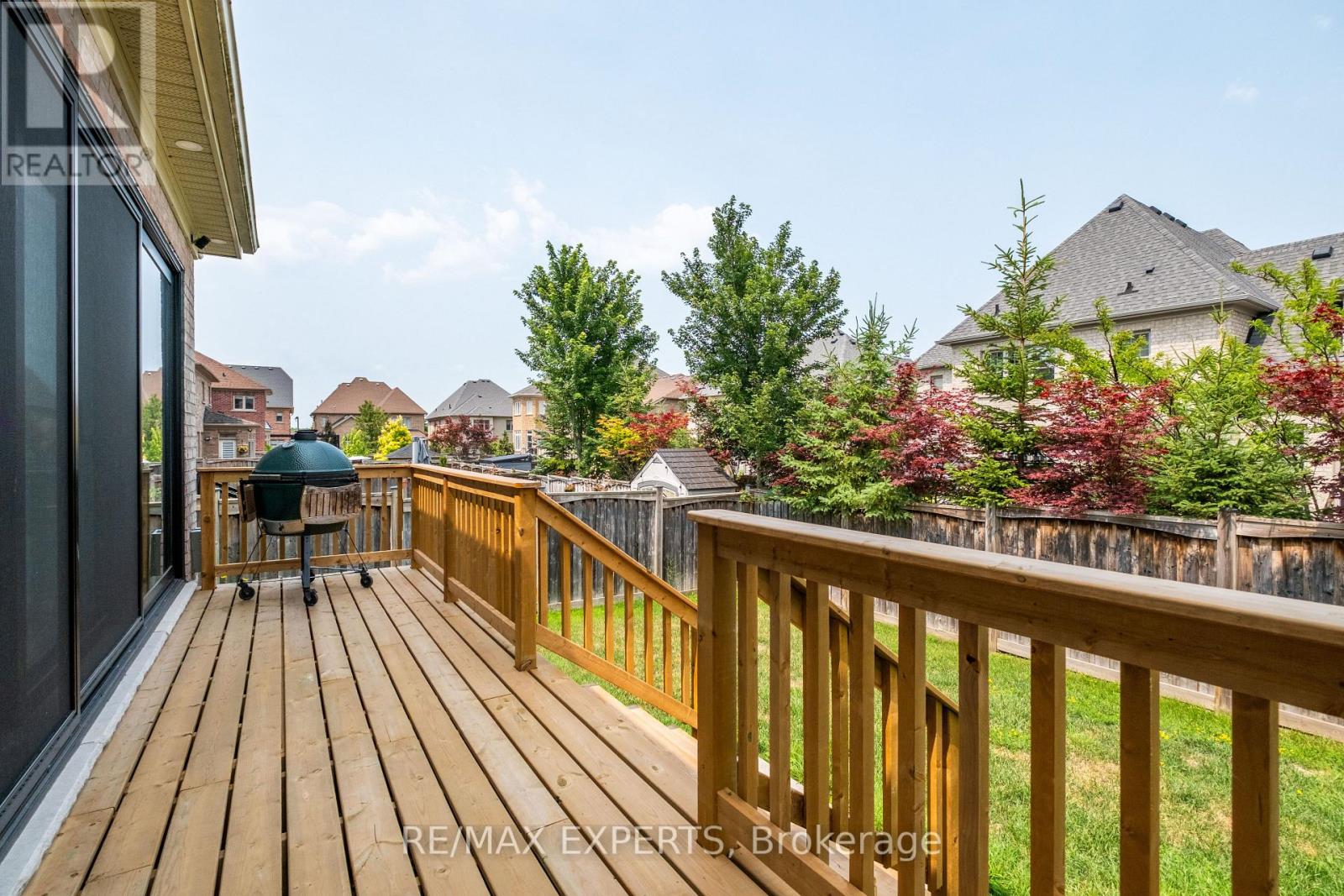 12 Valley Point Crescent, King, Ontario  L7B 0B7 - Photo 47 - N13649900