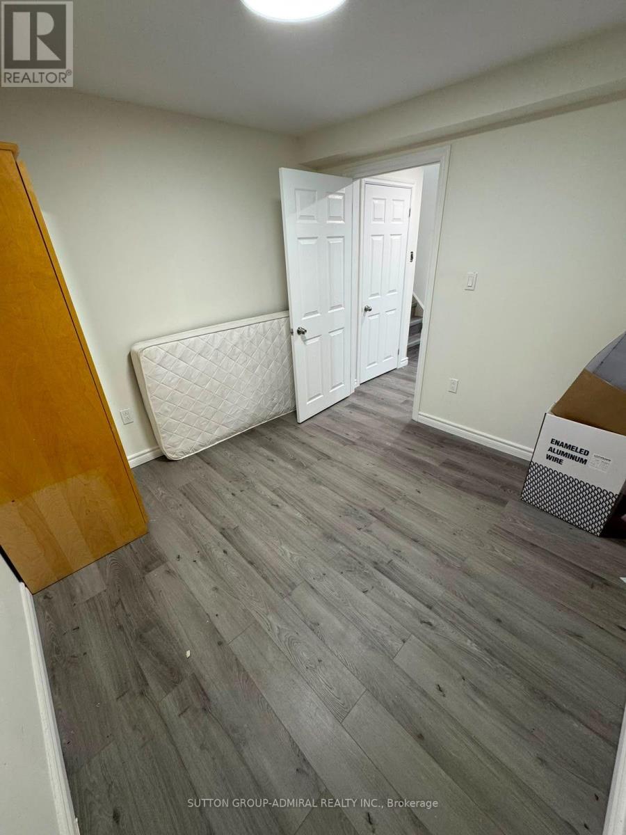 (Basement) - 39 Crown Crescent, Bradford West Gwillimbury, Ontario  L3Z 2M4 - Photo 11 - N13649904