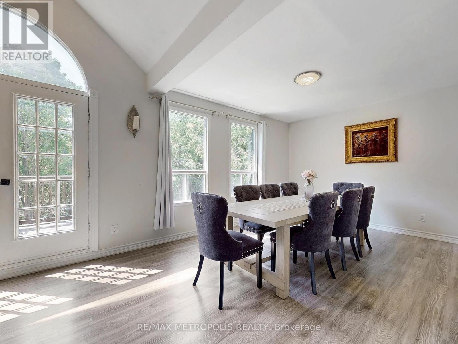 1000 Elgin Street, Newmarket, Ontario  L3Y 3C1 - Photo 10 - N13649912