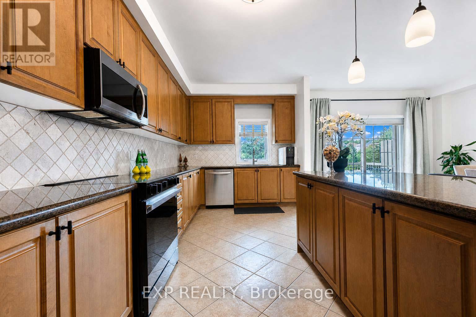 9 - 8900 Bathurst Street, Vaughan, Ontario  L4J 8A7 - Photo 22 - N13649918