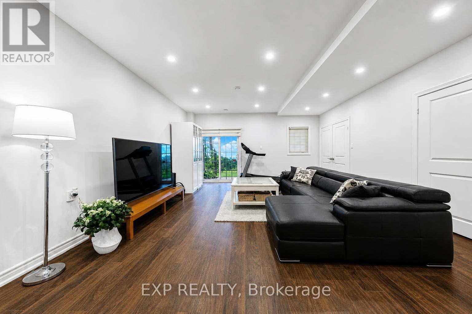 9 - 8900 Bathurst Street, Vaughan, Ontario  L4J 8A7 - Photo 34 - N13649918