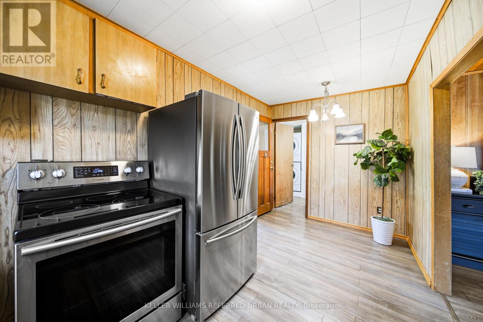 706 Chestnut Street, Innisfil, Ontario  L9S 2H8 - Photo 18 - N13649946