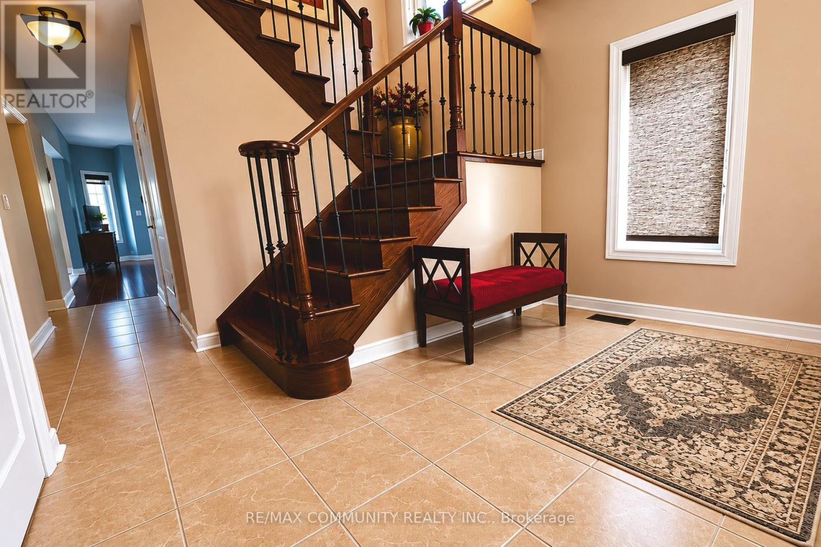 1220 Fox Hill Street, Innisfil, Ontario  L9S 4Y6 - Photo 5 - N13650038