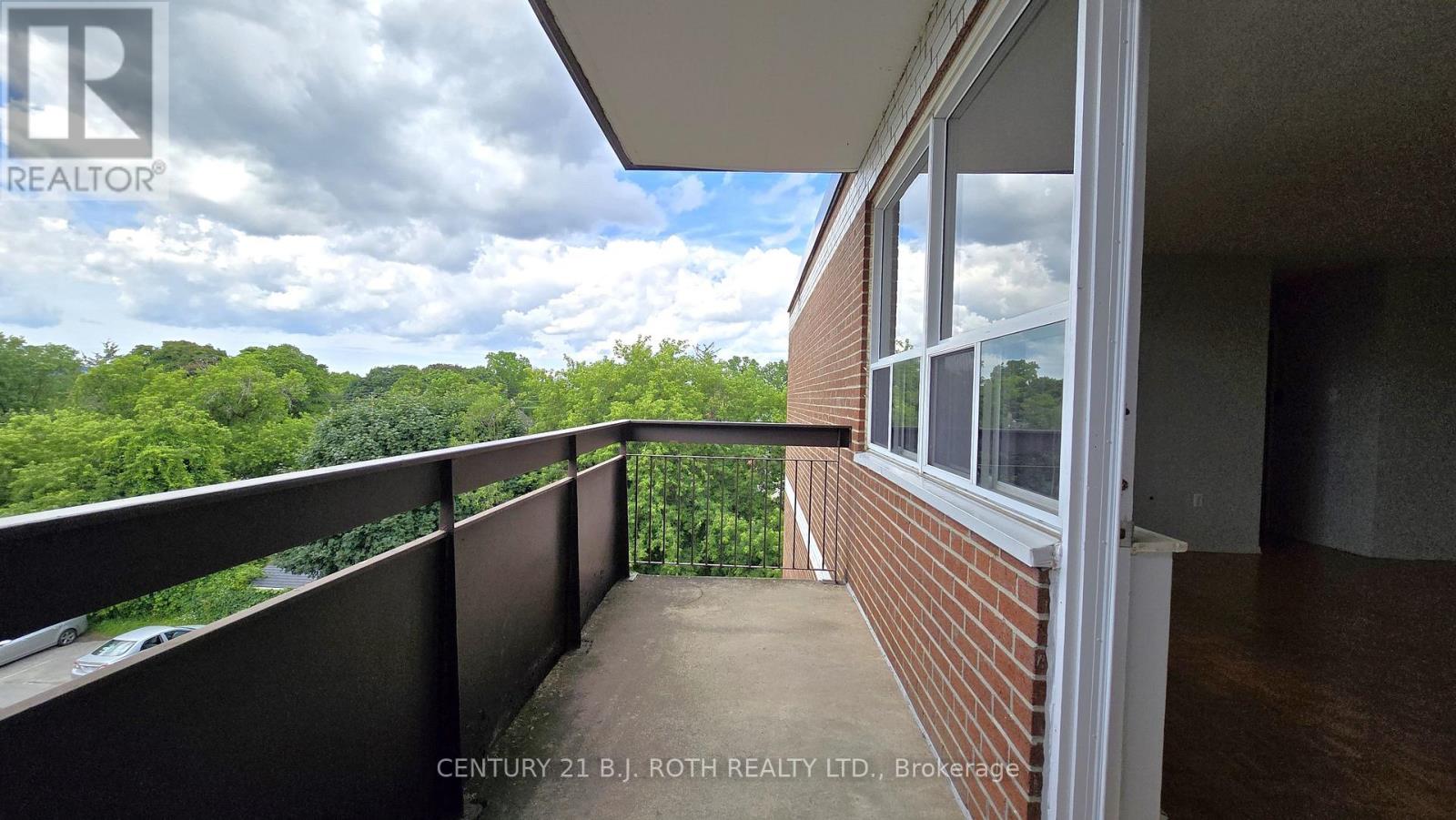 401 - 98 Holgate Street, Barrie, Ontario  L4N 2T9 - Photo 12 - S13649902