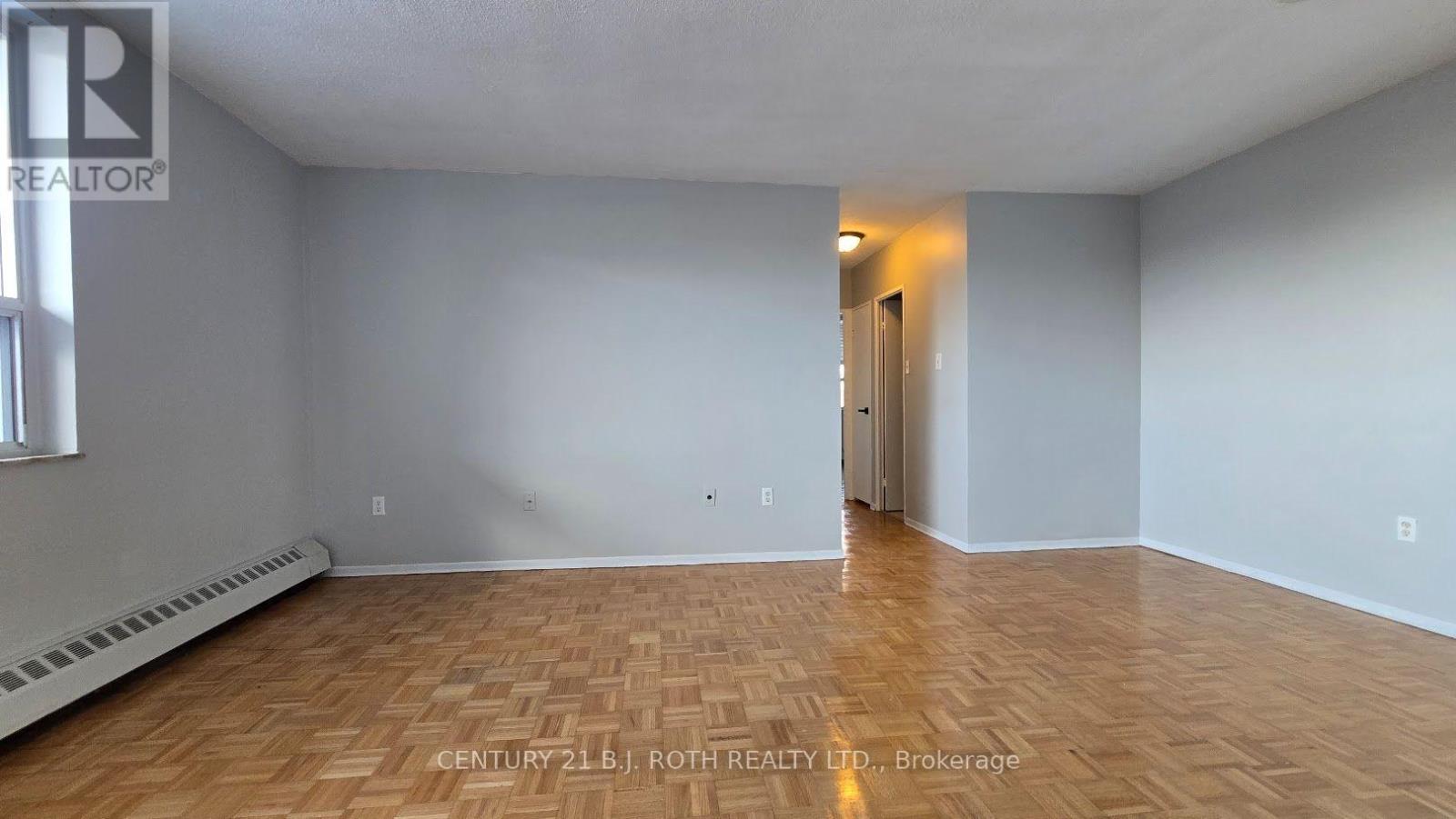 401 - 98 Holgate Street, Barrie, Ontario  L4N 2T9 - Photo 5 - S13649902