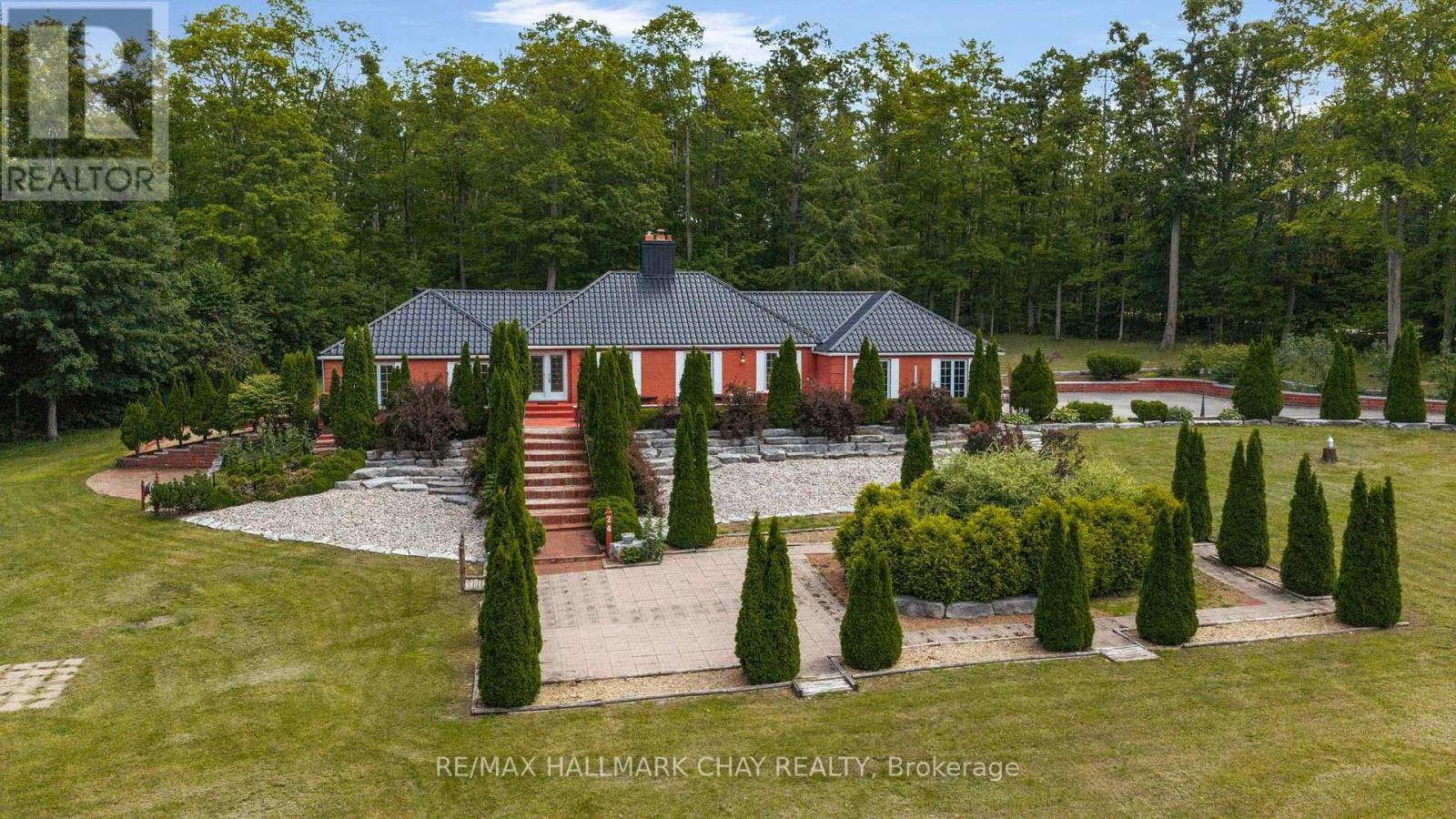 24 Woodland Crescent, Oro-Medonte, Ontario  L4M 4Y8 - Photo 1 - S13649914