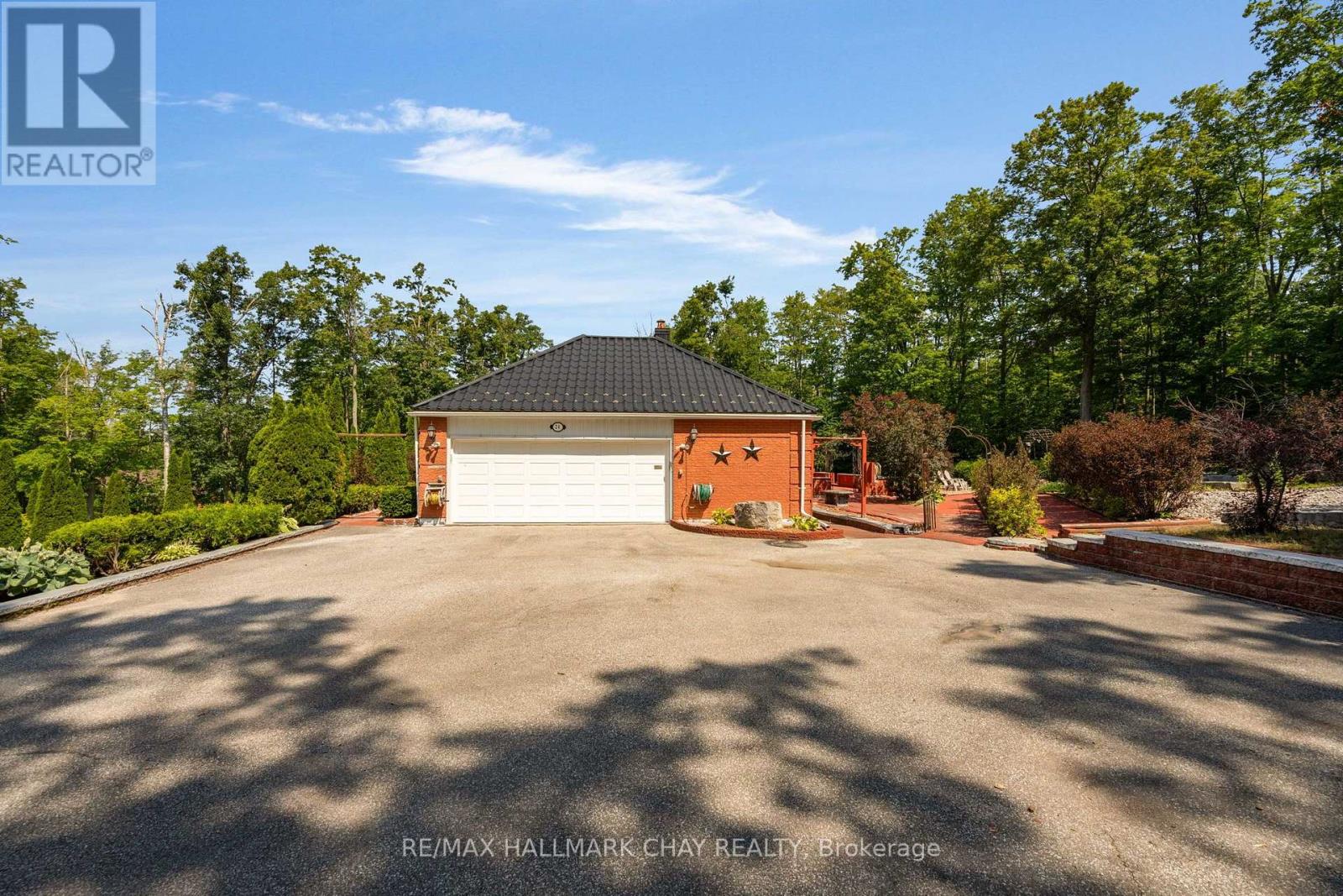 24 Woodland Crescent, Oro-Medonte, Ontario  L4M 4Y8 - Photo 3 - S13649914