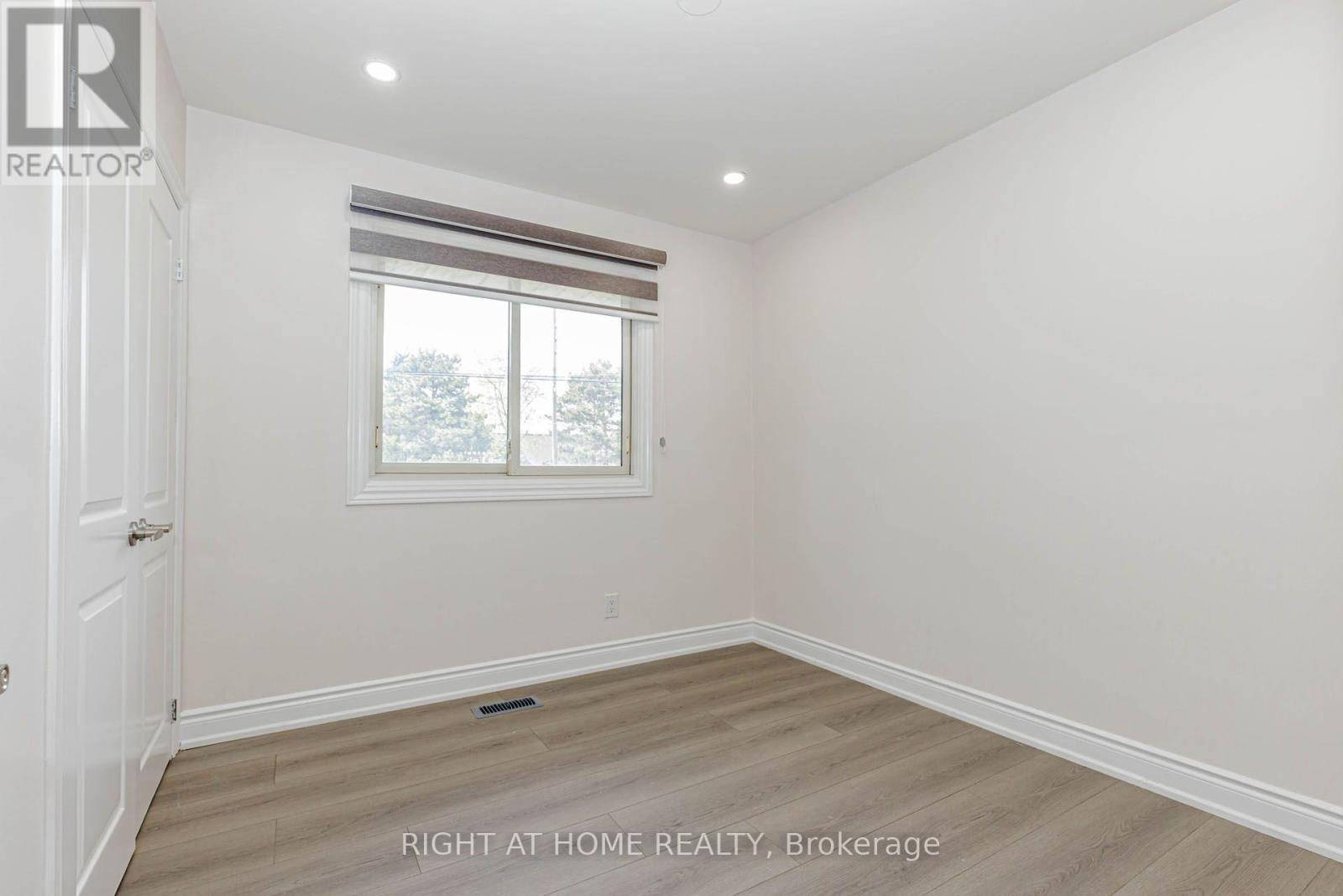 5154 New Street, Burlington, Ontario L7L 1V4 - Photo 23 - W13648320