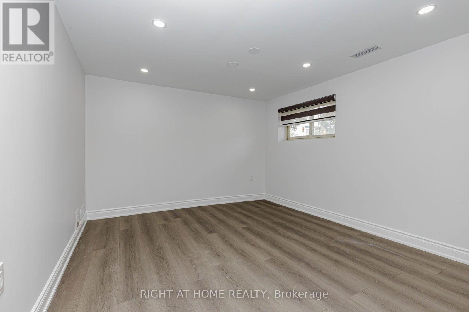 5154 New Street, Burlington, Ontario L7L 1V4 - Photo 29 - W13648320