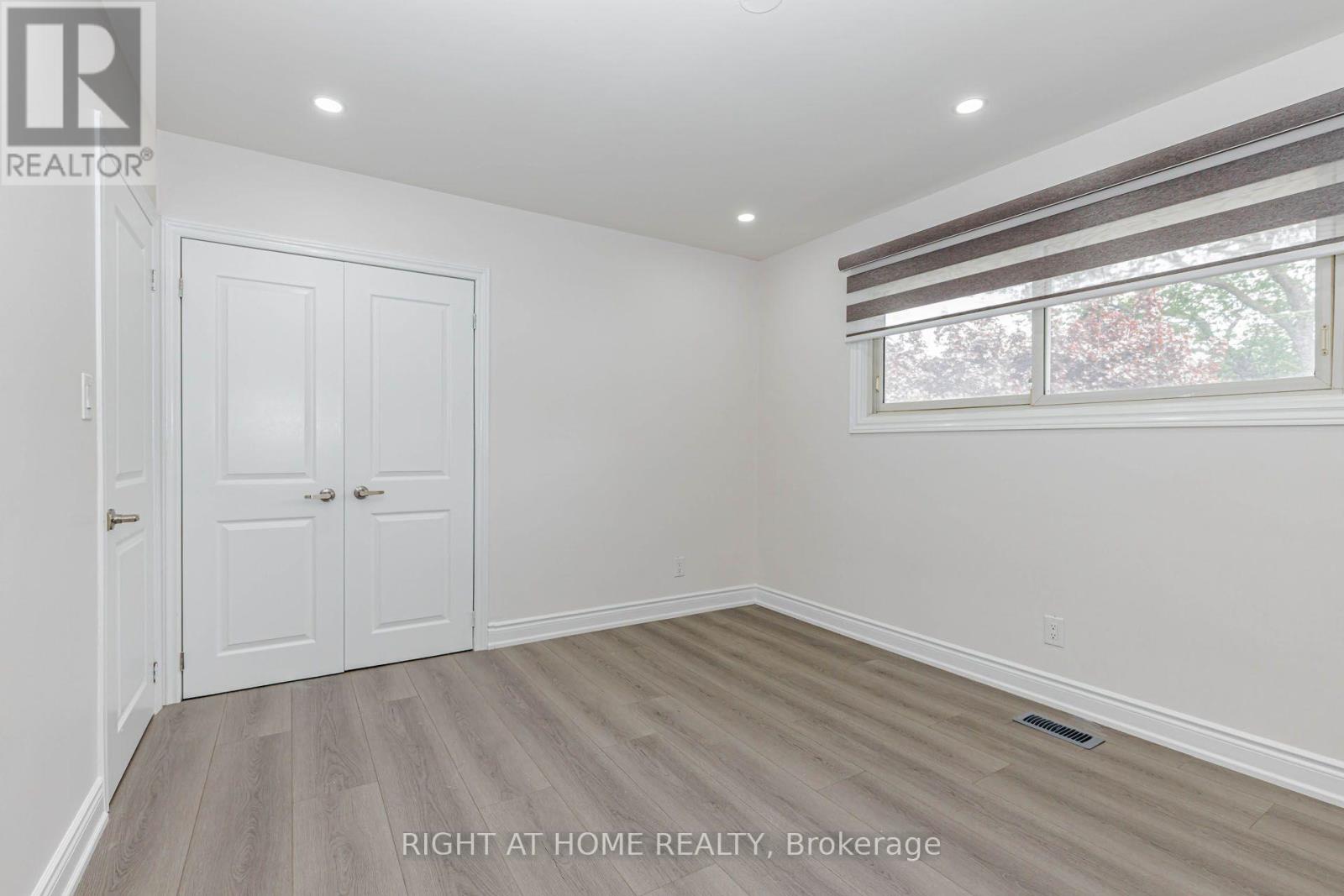 5154 New Street, Burlington, Ontario L7L 1V4 - Photo 16 - W13648320