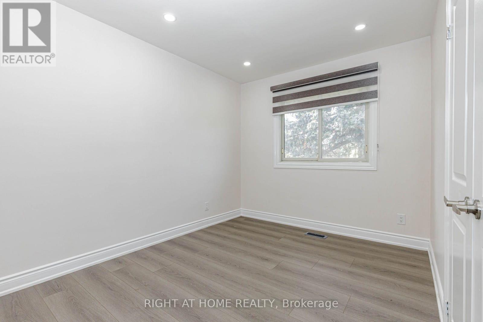 5154 New Street, Burlington, Ontario L7L 1V4 - Photo 18 - W13648320