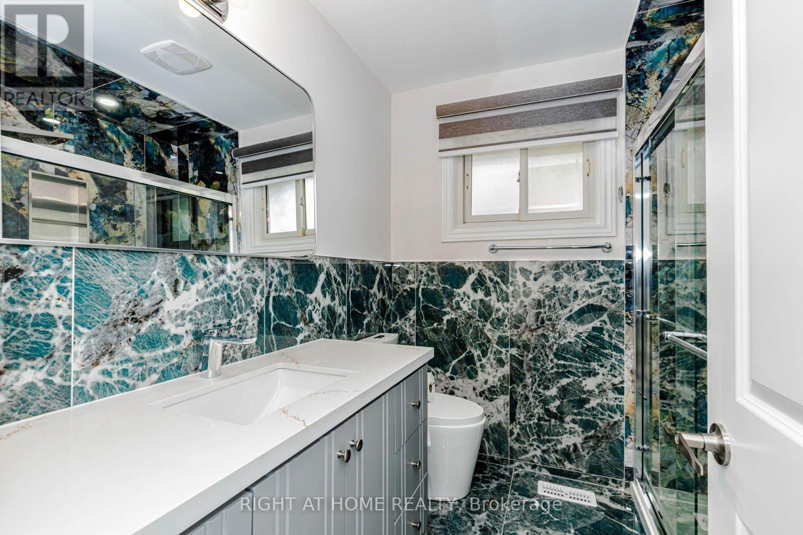 5154 New Street, Burlington, Ontario L7L 1V4 - Photo 20 - W13648320