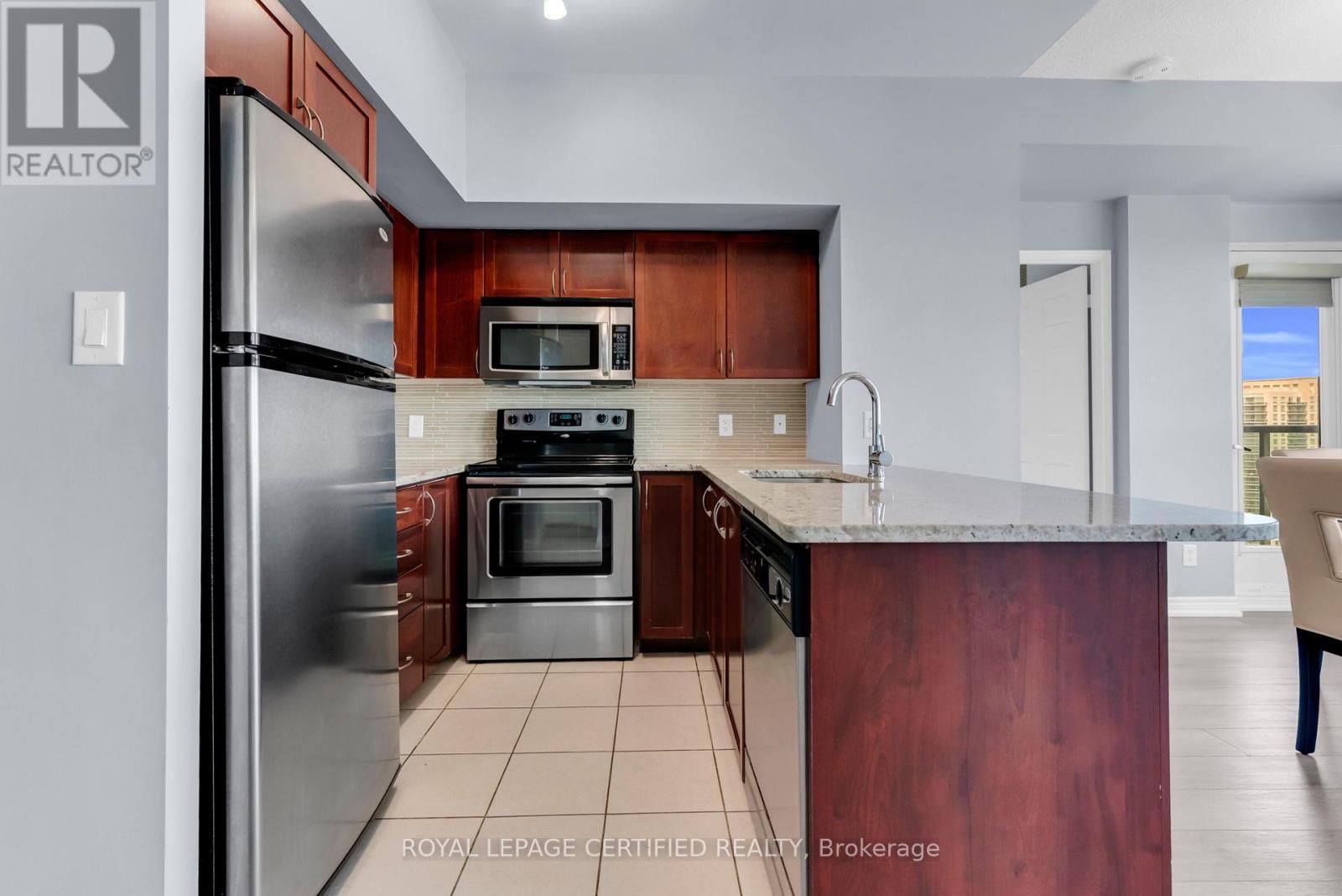 3301 - 208 Enfield Place, Mississauga, Ontario  L5B 0G8 - Photo 10 - W13649944