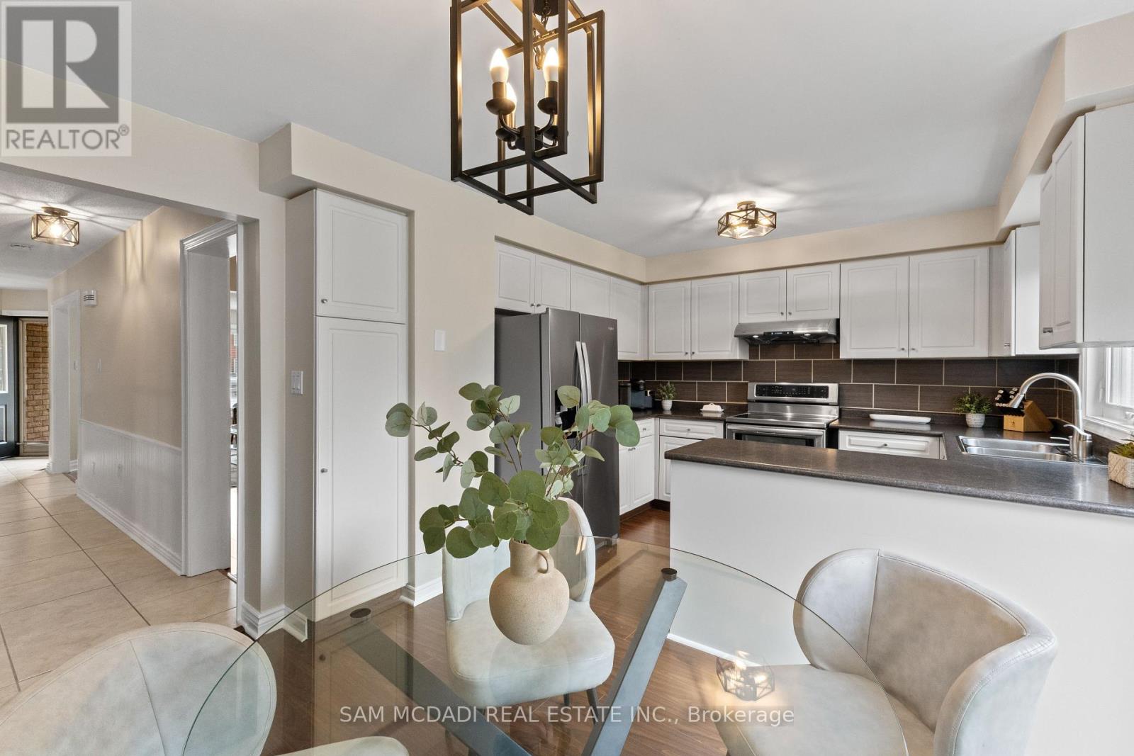 470 Aberfoyle Court, Mississauga, Ontario  L4Z 2J5 - Photo 16 - W13650000