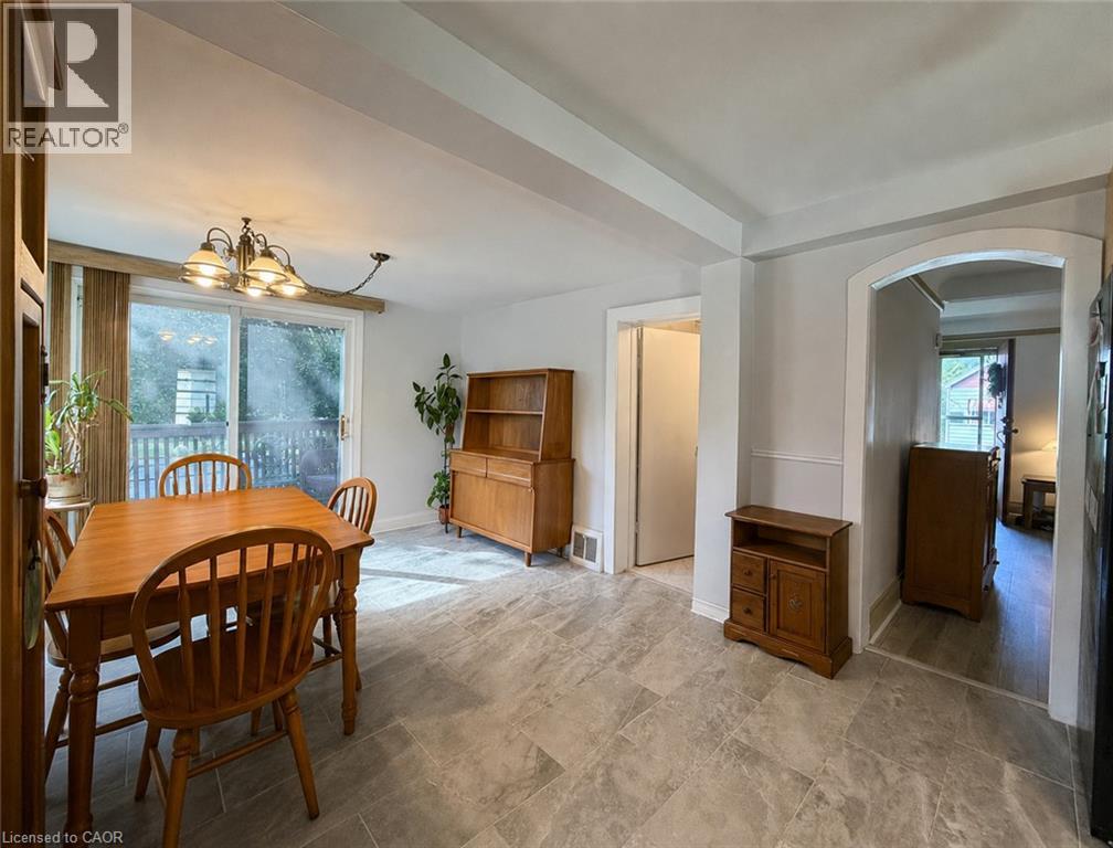 55 Holmes Avenue, Hamilton, Ontario  L8S 2K7 - Photo 5 - 40854054
