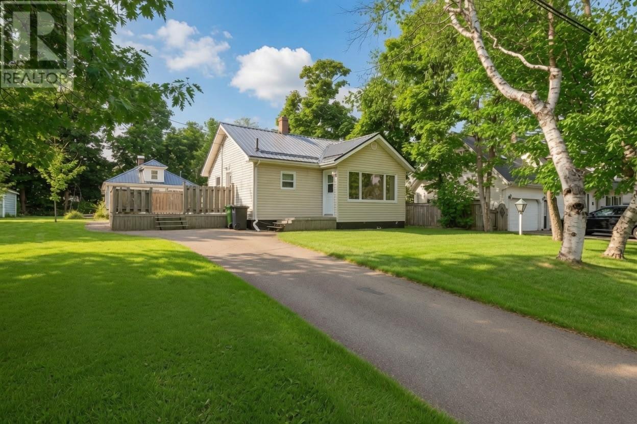 22 Colonel Gray Drive, Charlottetown, Prince Edward Island