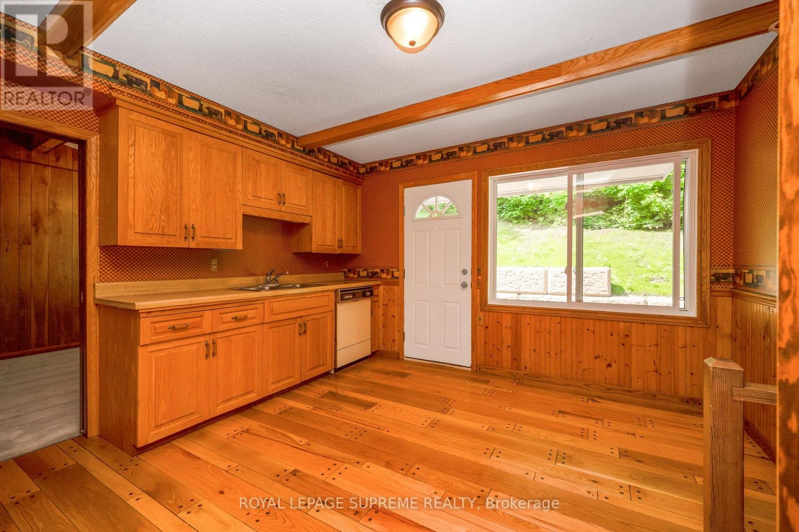 2035 Hollow Road, Thorold, Ontario  L2V 5G8 - Photo 19 - X13649948