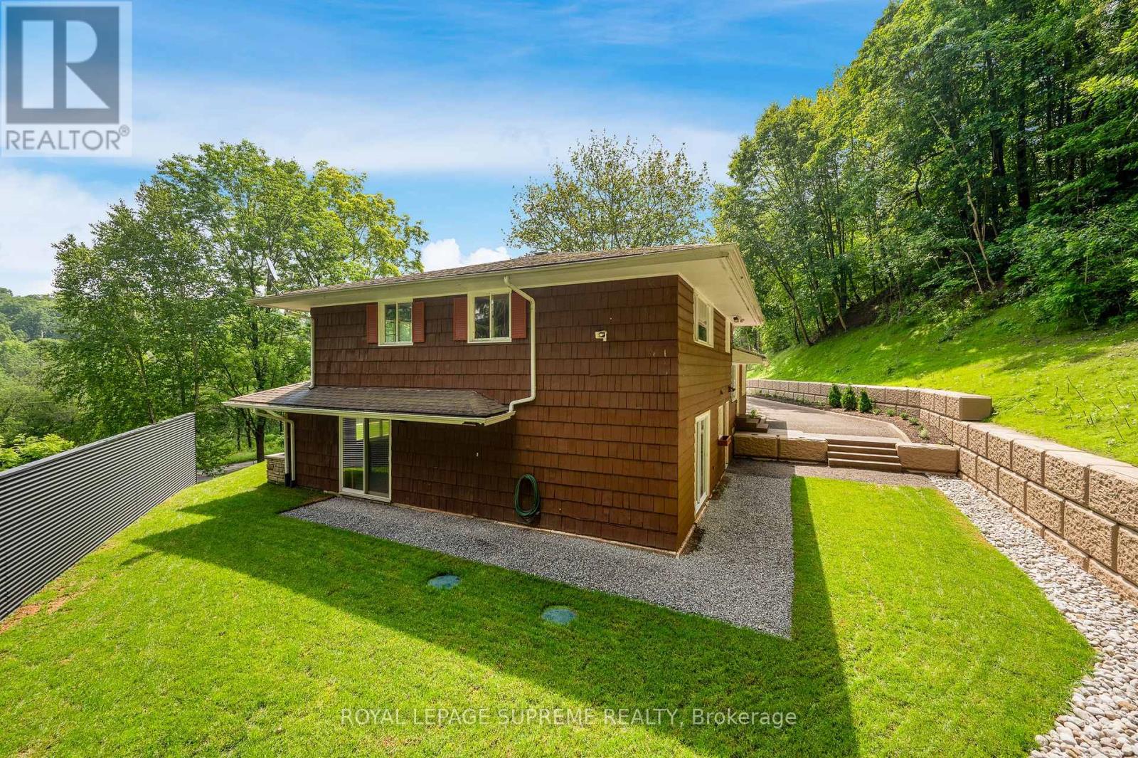 2035 Hollow Road, Thorold, Ontario  L2V 5G8 - Photo 46 - X13649948