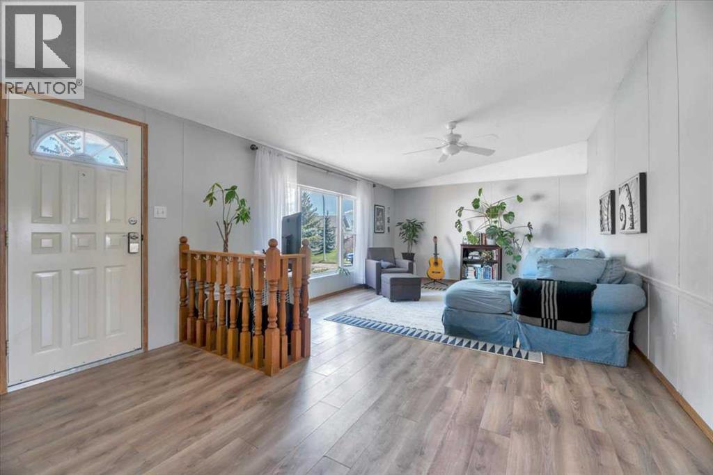 333 Nelson Road, Carseland, Alberta  T0J 0M0 - Photo 5 - A2308228