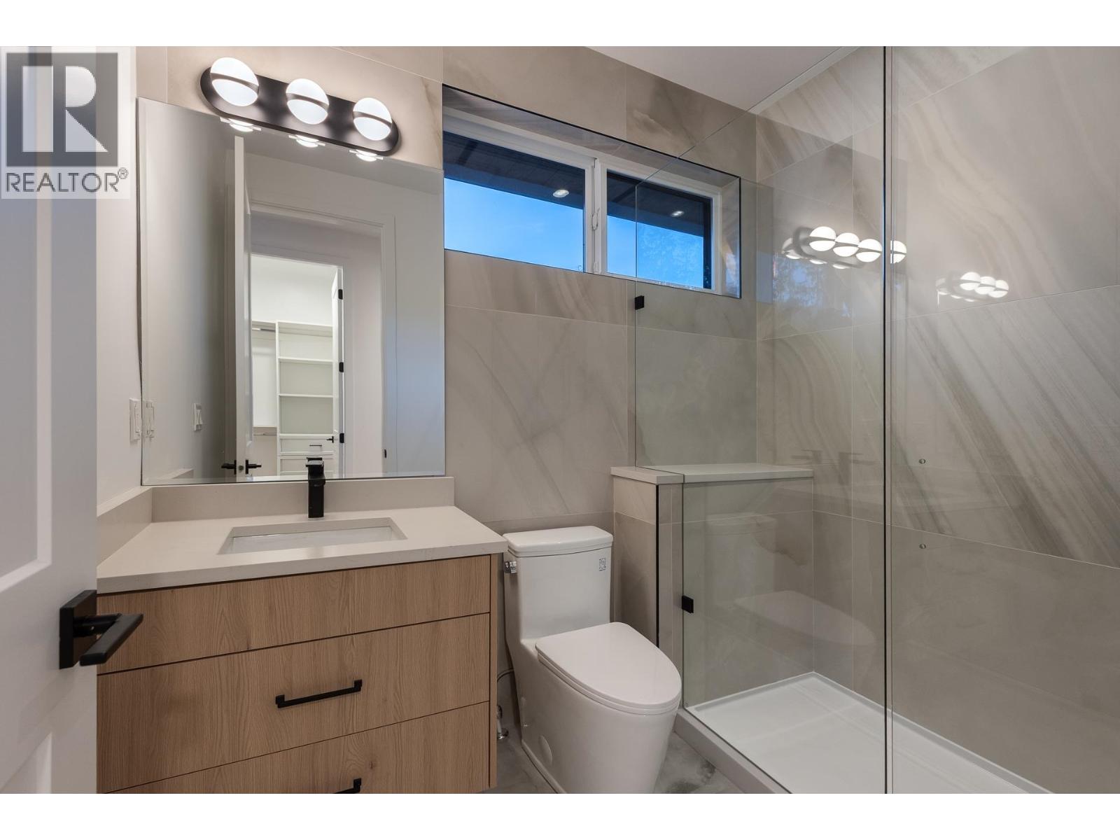 1484 Copper Beech Place, Coquitlam, British Columbia  V3E 0C4 - Photo 29 - R3152547